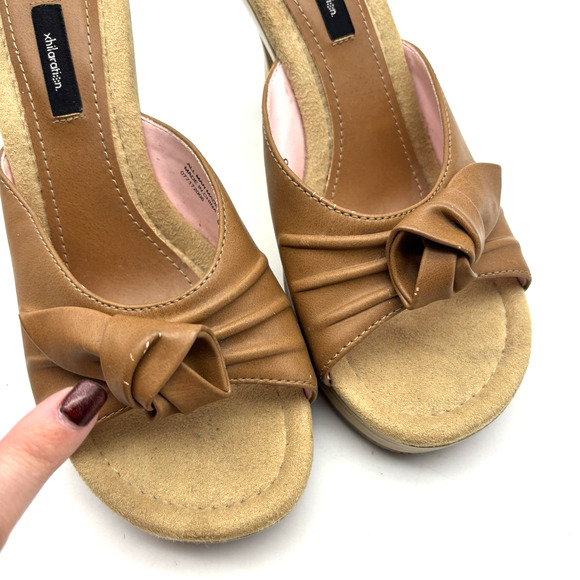 Vintage 00s Y2K Xhilaration Tan Faux Leather Wooden Block Heel Open Toe Pumps 8 - Picture 16 of 16